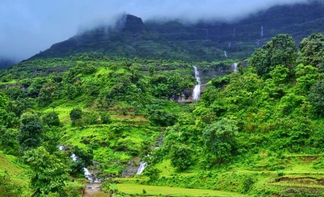 Let's Switch into Travel | Holiday Experts