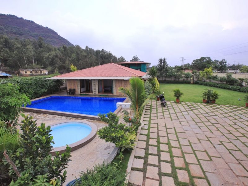 Let's Switch into Travel | Holiday Experts